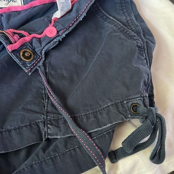 Vintage American eagle live your life shorts, size 12 blue with iconic pink eagl - Picture 9 of 9